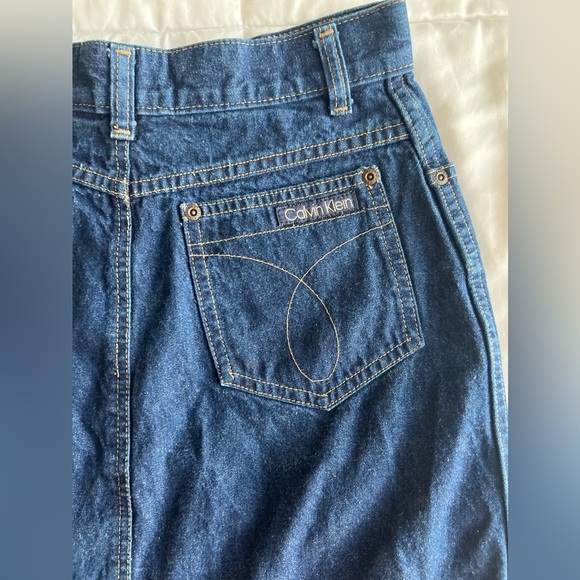 80s Vintage Calvin Klein Denim Skirt | 100% Cotton | Midi Length | Size 6 - Picture 5 of 15